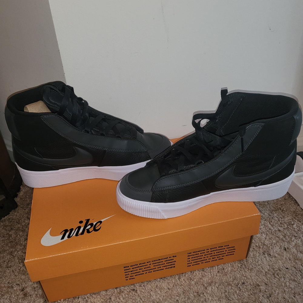 Nike Blazer Mid Victory